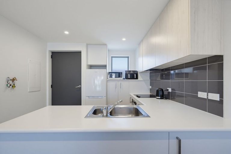 Photo of property in 6/17 Link Crescent, Stanmore Bay, Whangaparaoa, 0932