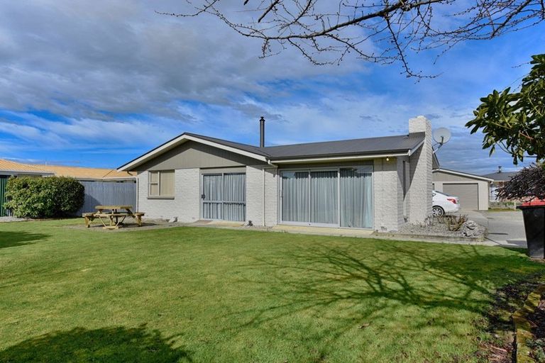 Photo of property in 90 Kitchener Street, Gore, 9710