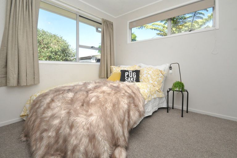 Photo of property in 152 Mahia Road, Wattle Downs, Auckland, 2103