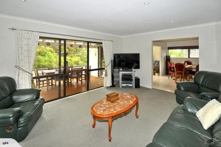 Photo of property in 14 Emlyn Place, Torbay, Auckland, 0630