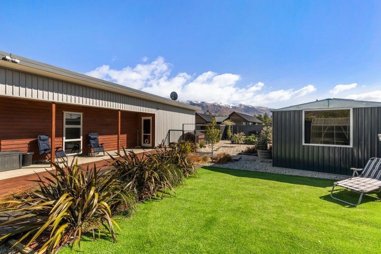 Photo of property in 61 Missy Crescent, Mount Pisa, Cromwell, 9383