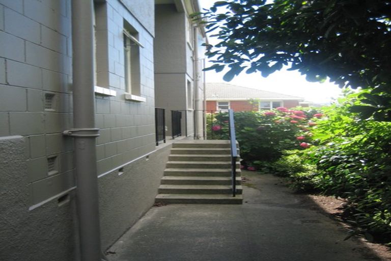 Photo of property in 4/19 Haddon Place, Dunedin Central, Dunedin, 9016