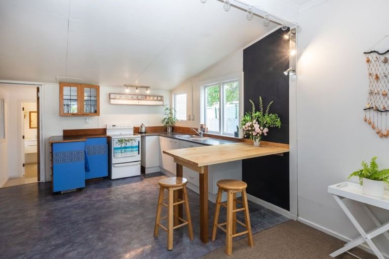 Photo of property in 31 Rodney Street, New Brighton, Christchurch, 8061