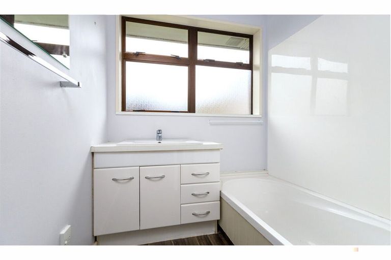 Photo of property in 90 Orbell Street, Highfield, Timaru, 7910