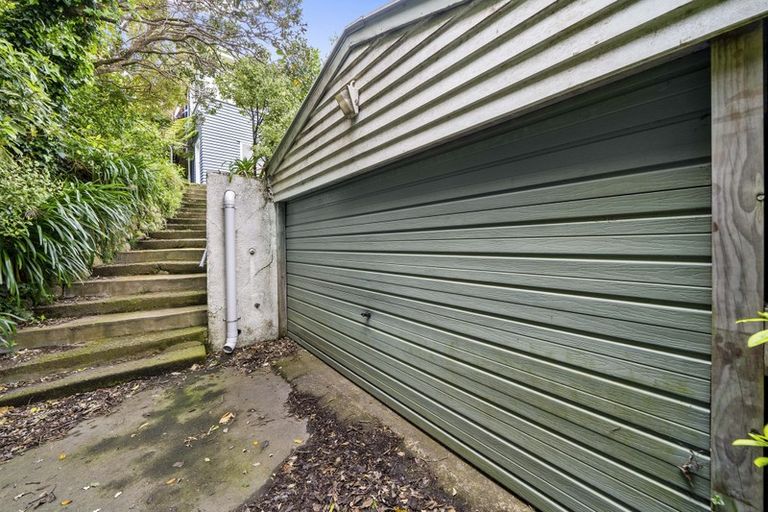 Photo of property in 84 Korokoro Road, Korokoro, Lower Hutt, 5012