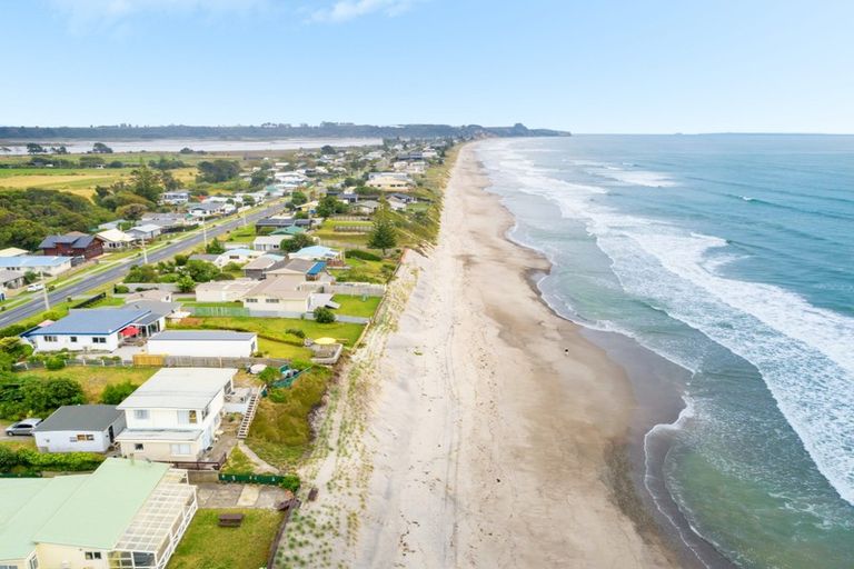 Photo of property in 333 Pukehina Parade, Pukehina, 3189