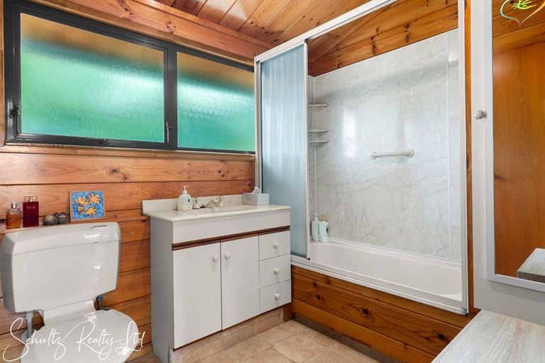 Photo of property in 1870 State Highway 1, Kaiwaka, 0573