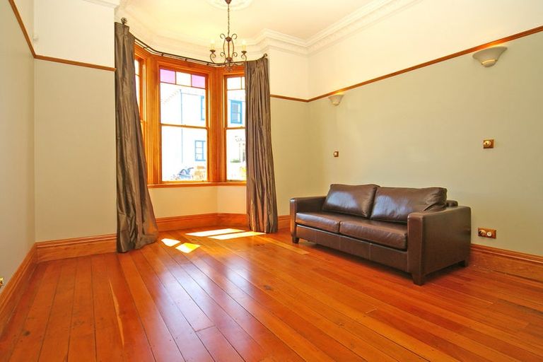 Photo of property in 28 Wilson Street, Newtown, Wellington, 6021