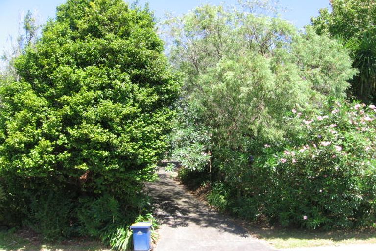 Photo of property in 21 Bishopgate Street, Birkdale, Auckland, 0626