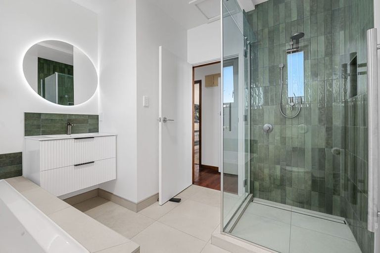 Photo of property in 23 Mitcham Avenue, Forest Lake, Hamilton, 3200