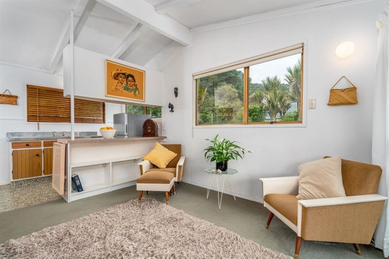 Photo of property in 280e Motutara Road, Muriwai, Waimauku, 0881