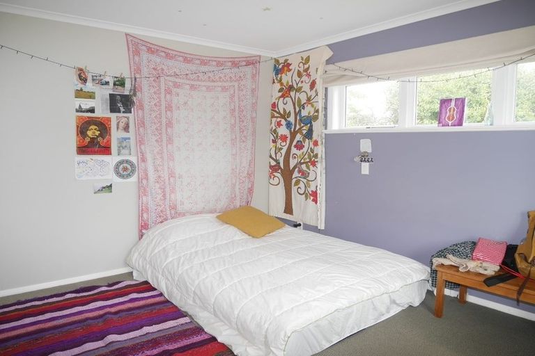 Photo of property in 18 Kirkway, Raumati Beach, Paraparaumu, 5032