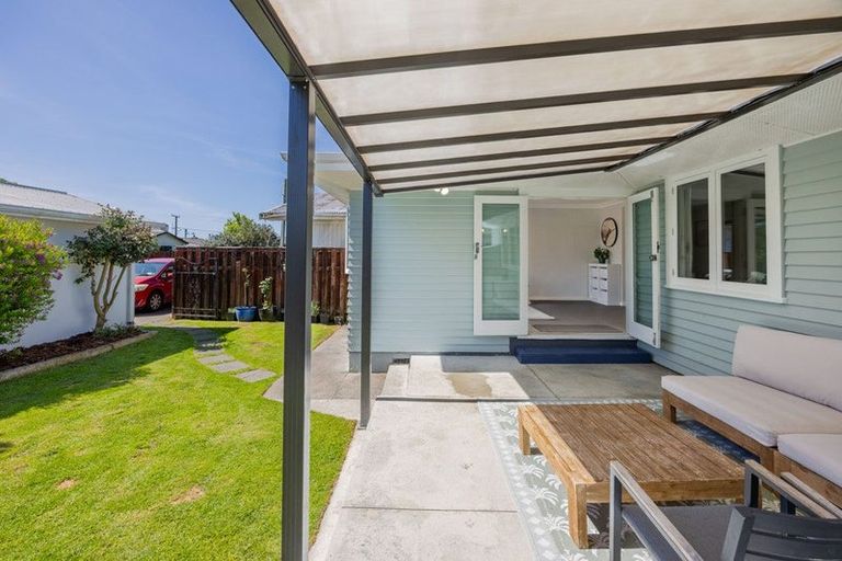 Photo of property in 2/27 Trevelyan Street, Onekawa, Napier, 4110