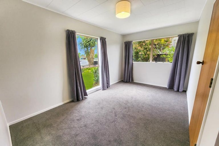 Photo of property in 38 Konini Crescent, Pirimai, Napier, 4112