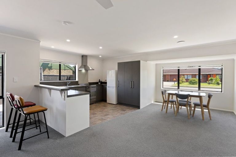 Photo of property in 51b Tutanekai Street, Paraparaumu, 5032