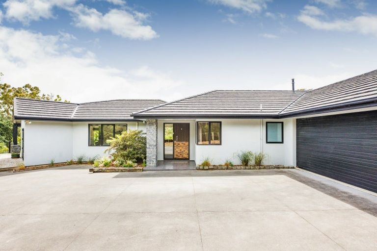 Photo of property in 50 Kingsdale Park Drive, Aokautere, Palmerston North, 4471