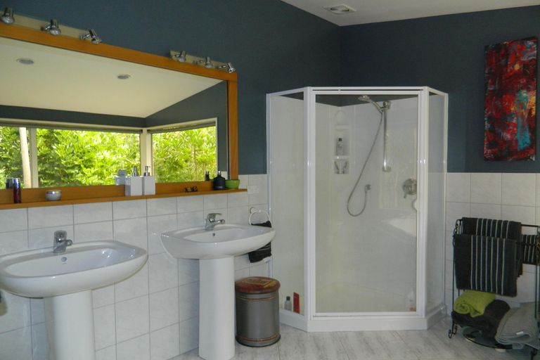 Photo of property in 186 Landing Road, Kerikeri, 0230