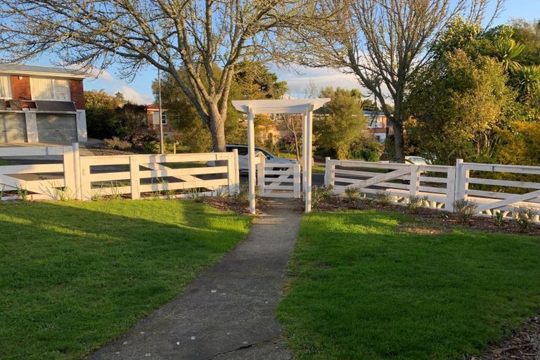 Photo of property in 9 Sutton Crescent, Hillcrest, Hamilton, 3216