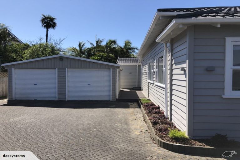 Photo of property in 57 Green Lane East, Remuera, Auckland, 1050