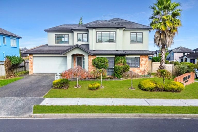 Photo of property in 71 Baverstock Road, Flat Bush, Auckland, 2016