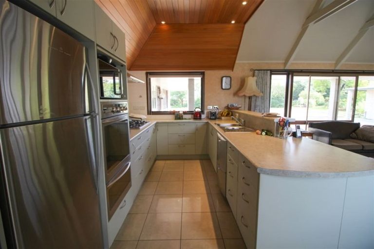 Photo of property in 73 Hedley Road, Levels, Timaru, 7973