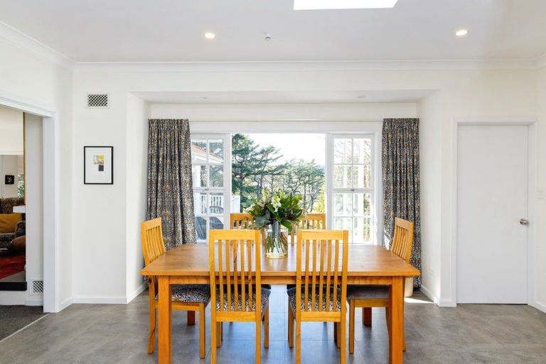 Photo of property in 339 Seafield Road, Eskdale, Napier, 4182