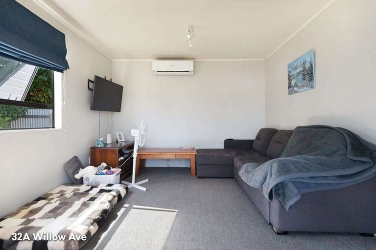 Photo of property in 32 Willow Avenue, Hannahs Bay, Rotorua, 3010
