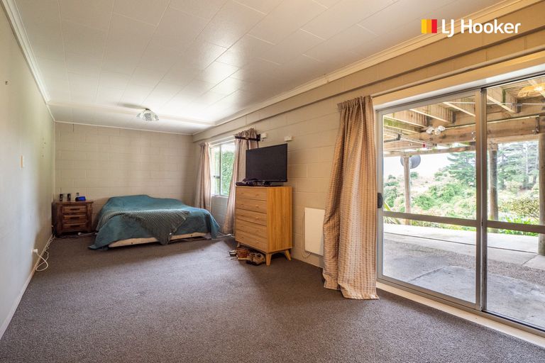 Photo of property in 33 Gorman Street, Macandrew Bay, Dunedin, 9014