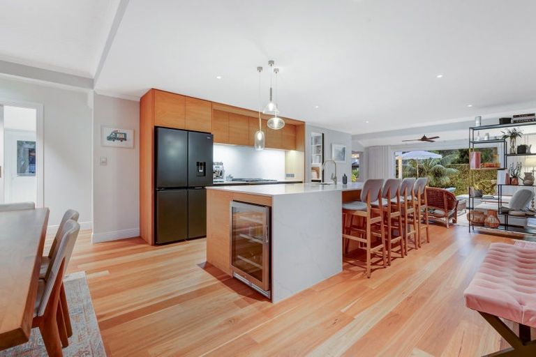 Photo of property in 7 Ardlui Avenue, Manly, Whangaparaoa, 0930