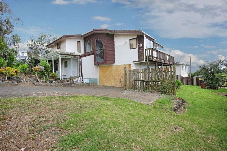 Photo of property in 1 Tremen Place, Pukekohe, 2120
