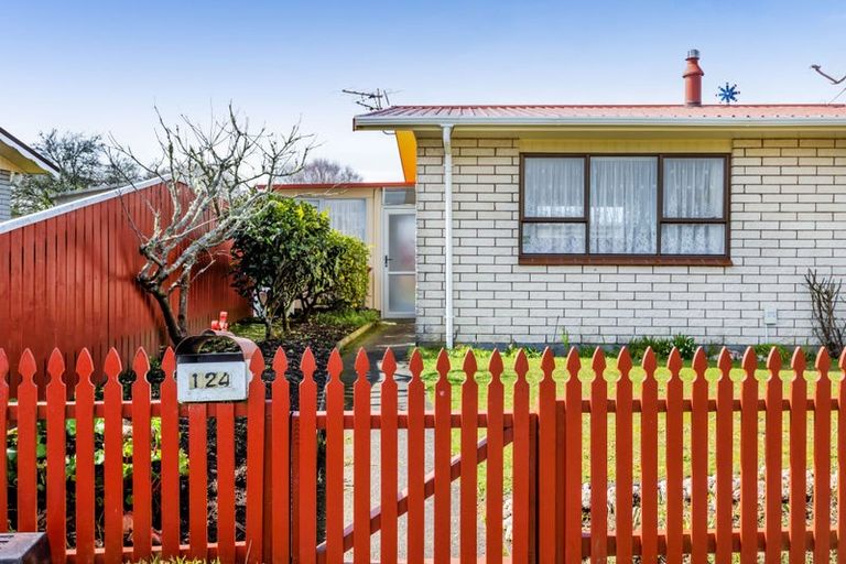 Photo of property in 124 Hamlet Street, Stratford, 4332