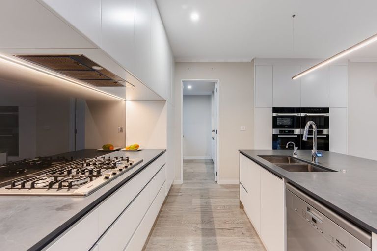 Photo of property in 36 Longshore Drive, Long Bay, Auckland, 0630