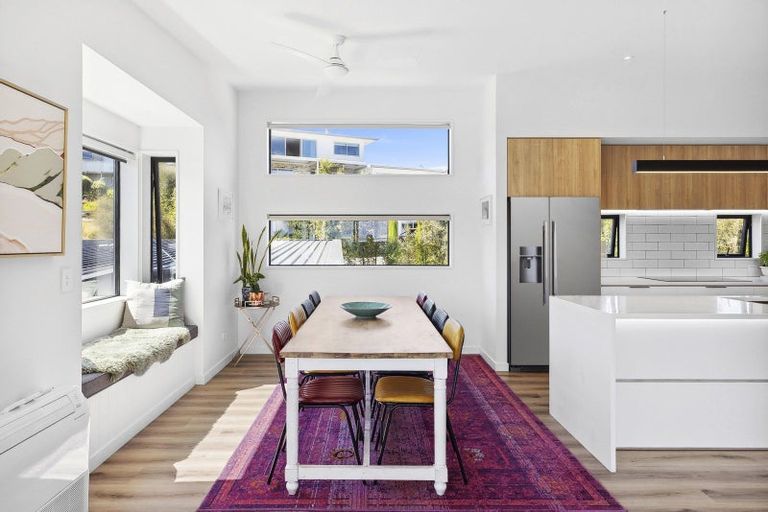 Photo of property in 9 Barclay Place, Wanaka, 9305