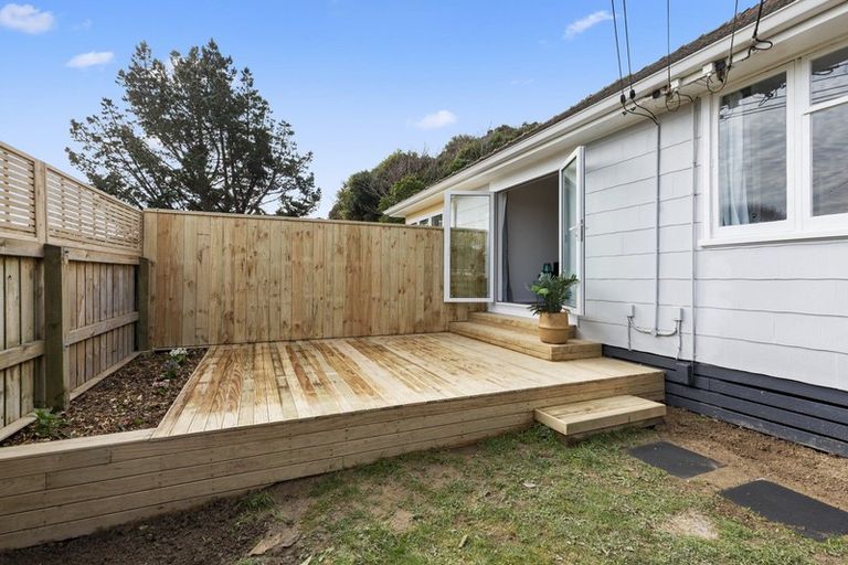 Photo of property in 4/17 Kowhai Street, Naenae, Lower Hutt, 5011