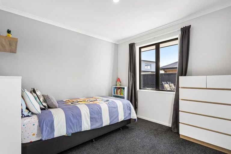 Photo of property in 5a Ballinger Place, Kaiapoi, 7630