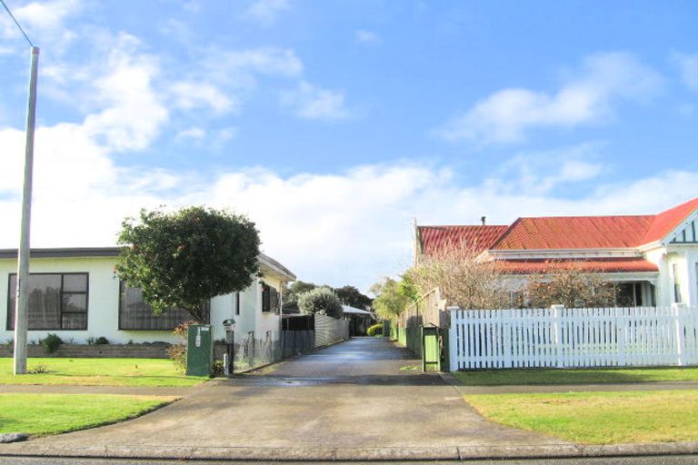 Photo of property in 500a Fenwick Street, Mayfair, Hastings, 4122