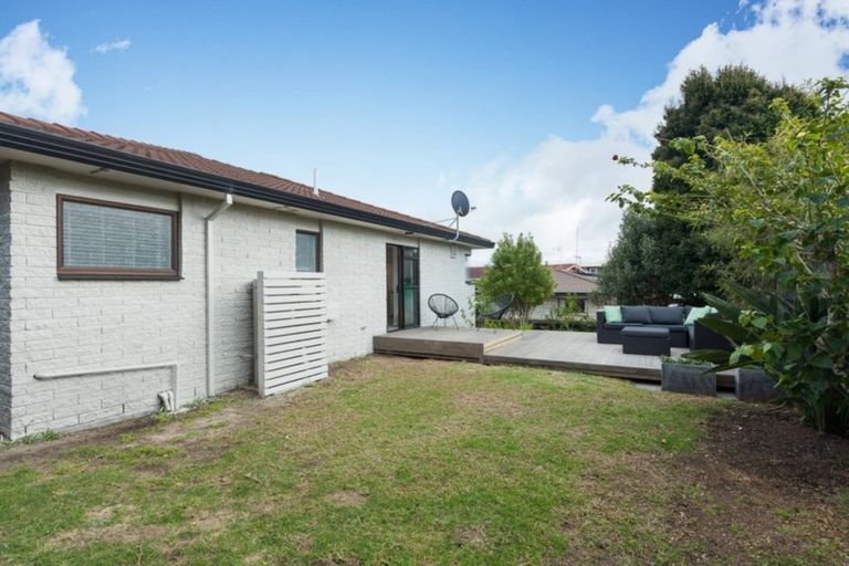 Photo of property in 2/219 Valley Road, Mount Maunganui, 3116