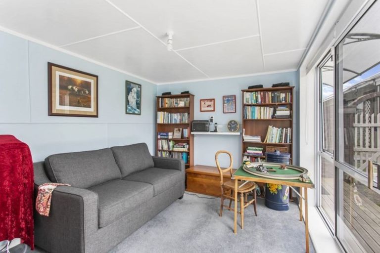 Photo of property in 42b Edward Avenue, Orewa, 0931