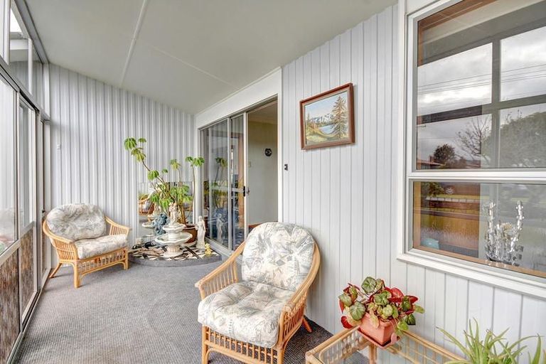 Photo of property in 28 Thames Street, Mosgiel, 9024