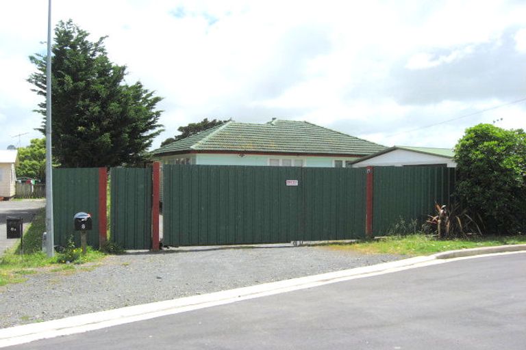 Photo of property in 8 Miro Street, Drury, 2113