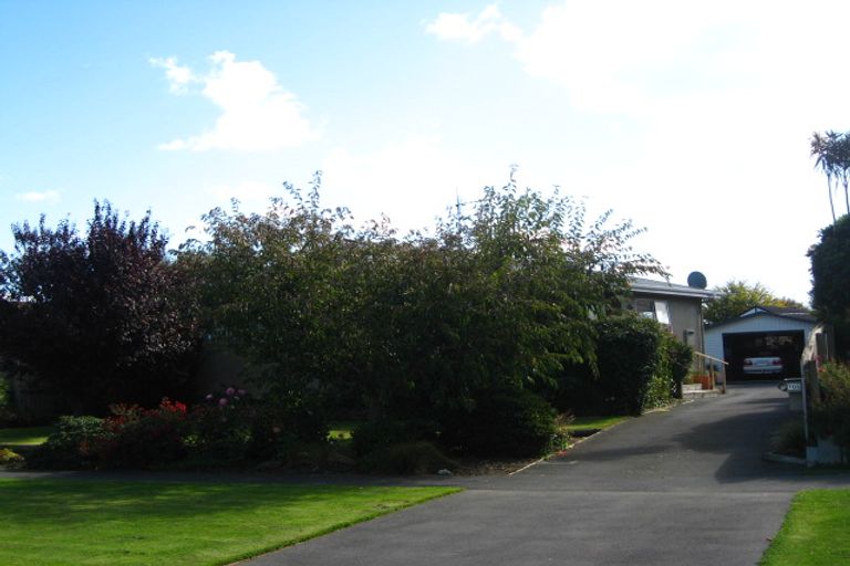 Photo of property in 105 Hagart-alexander Drive, Mosgiel, 9024