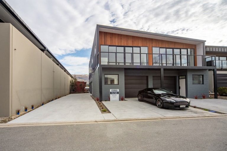 Photo of property in 10 Le Mans Grove, Cromwell, 9384