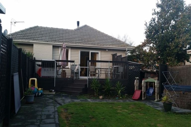 Photo of property in 355 Hills Road, Mairehau, Christchurch, 8013