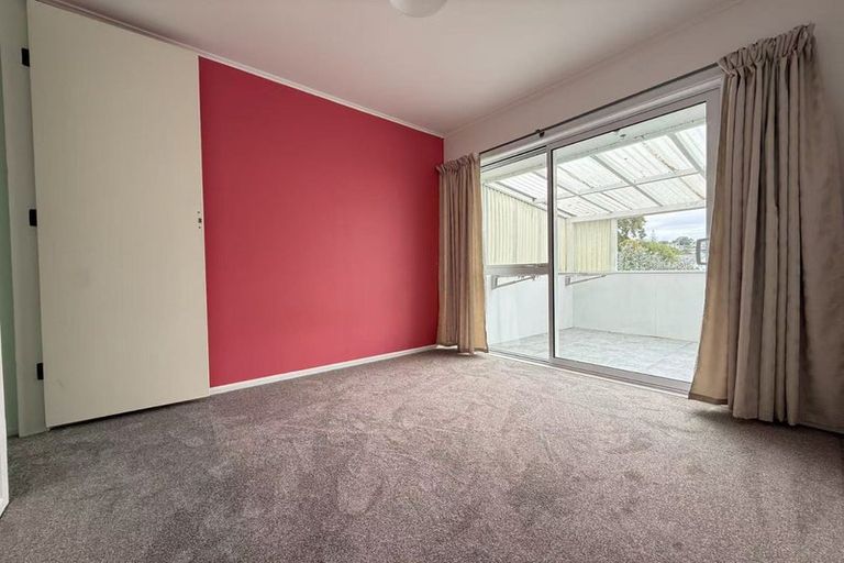 Photo of property in 74 Marlborough Avenue, Glenfield, Auckland, 0629