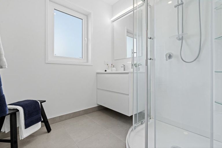 Photo of property in 64 Park Road, Carterton, 5713