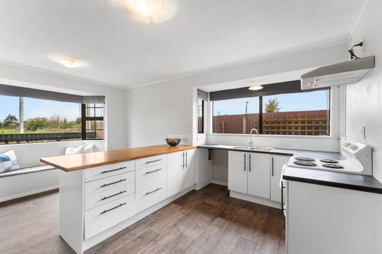 Photo of property in 187a Rangiuru Road, Otaki, 5512