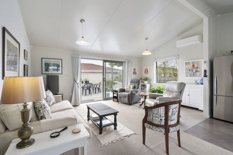 Photo of property in 43a Armagh Terrace, Marton, 4710