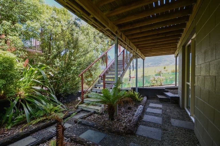 Photo of property in 20 Seaview Lane, Wainui, French Farm, 7582