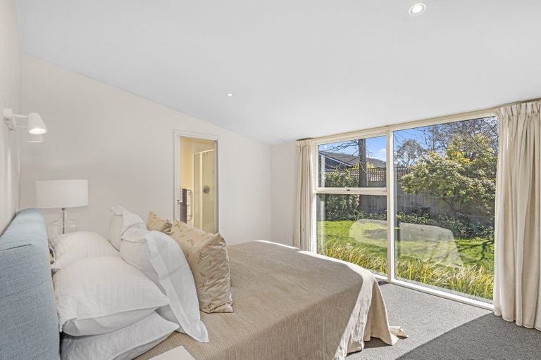 Photo of property in 53a Garreg Road, Bryndwr, Christchurch, 8052