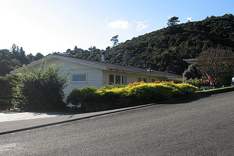 Photo of property in 41 John Street, Stokes Valley, Lower Hutt, 5019